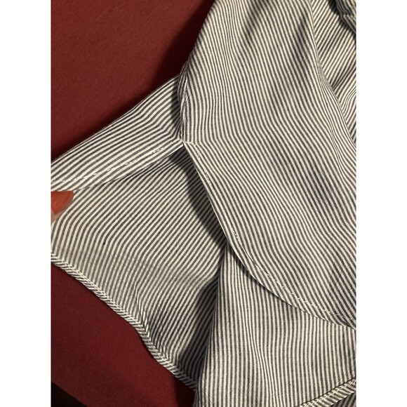 Ingrid & Isabel Maternity Blouse XL Blue White Pin Stripe - Picture 5 of 16